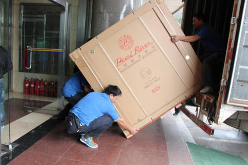 岗巴钢琴贵重工艺品无忧运